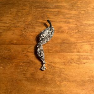 Silver Leaf Fashion Brooch